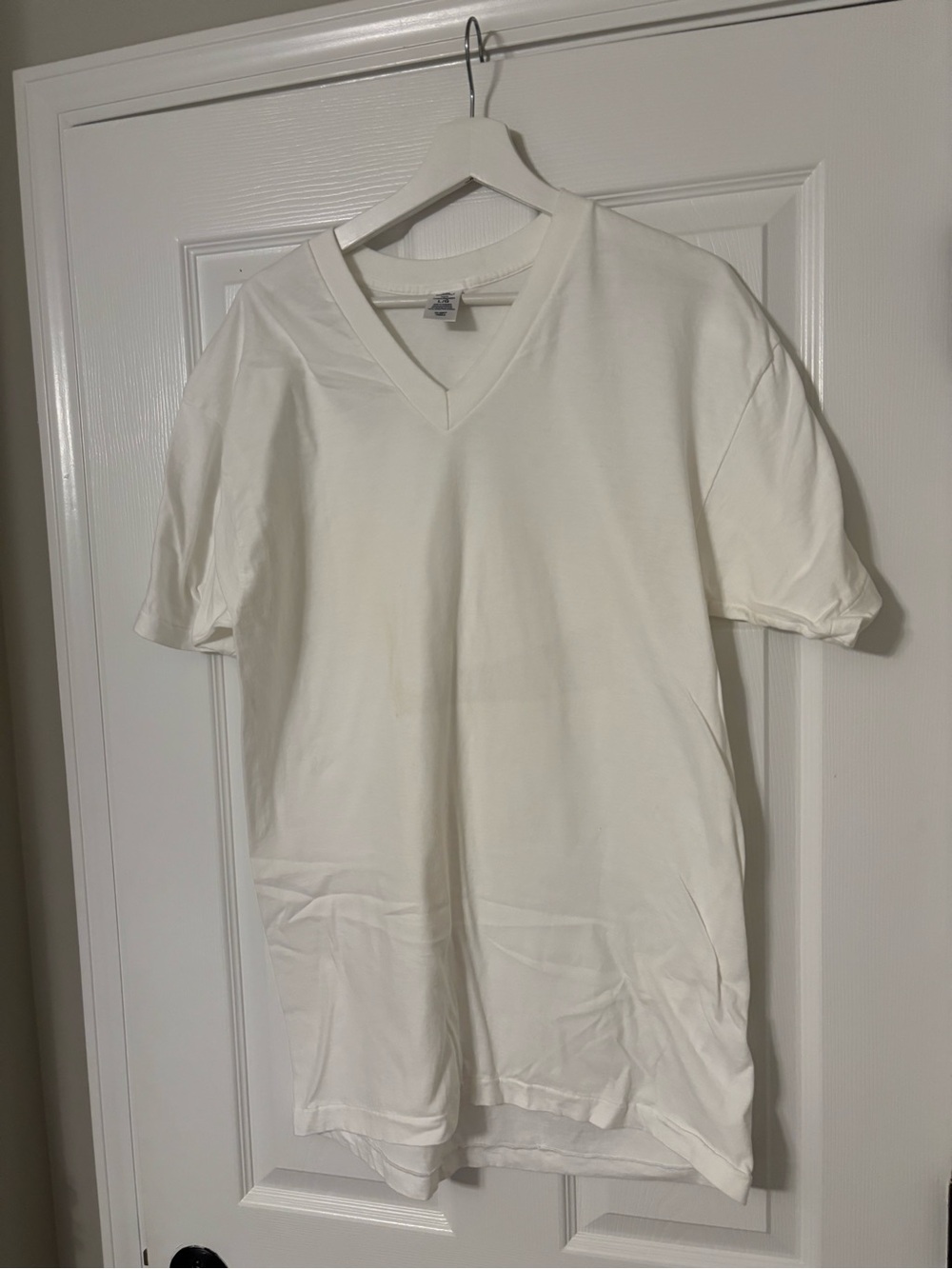 Vintage Stafford single stitch White V-Neck Tee